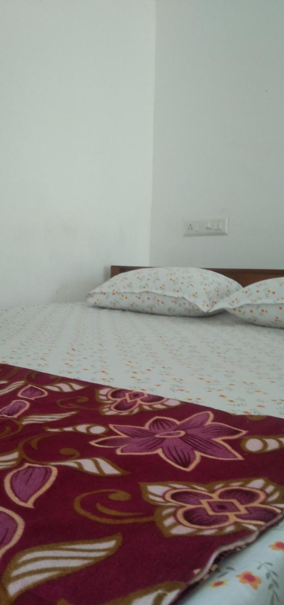 Jestine Homestay Kochi ภายนอก รูปภาพ