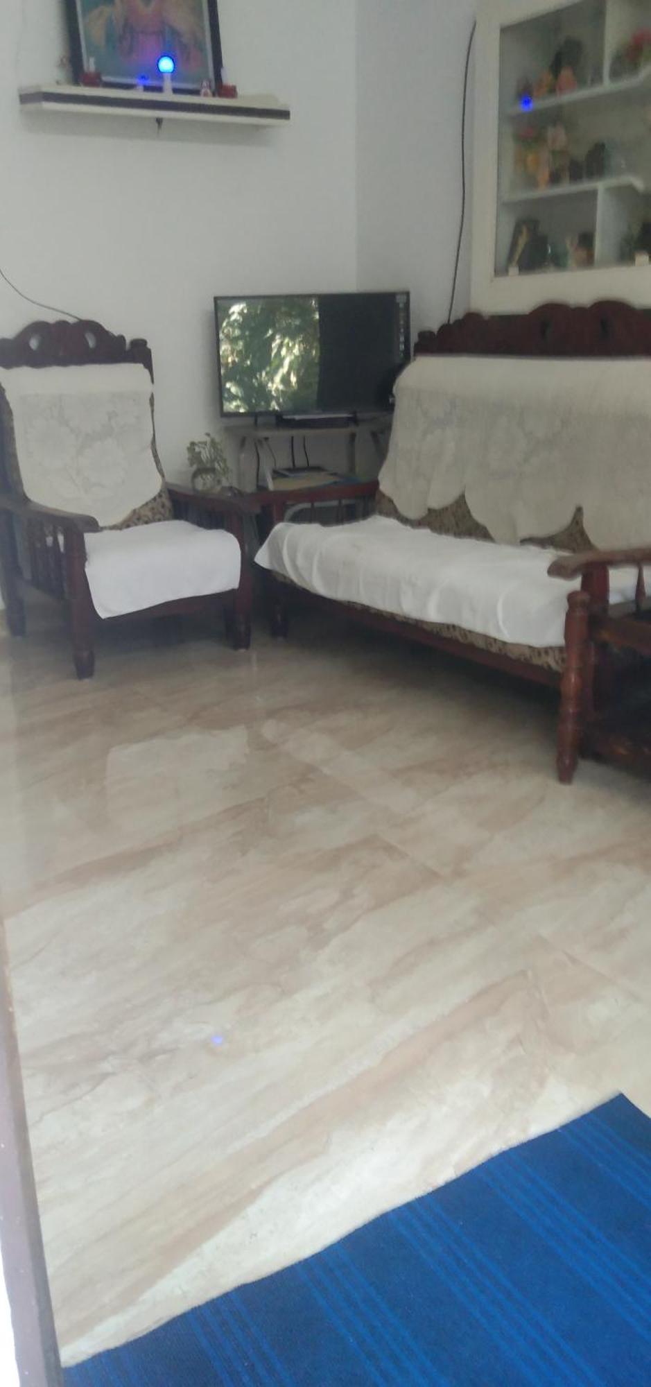 Jestine Homestay Kochi ภายนอก รูปภาพ